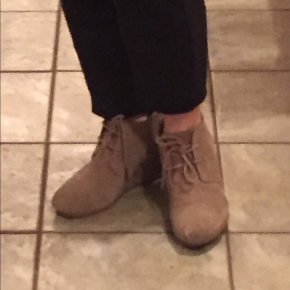 Toms Desert style suede ankle boots - Picture 5 of 14